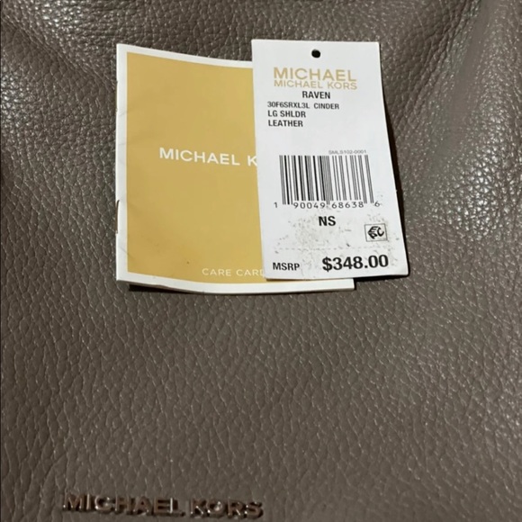 Michael Kors purse - Picture 3 of 5